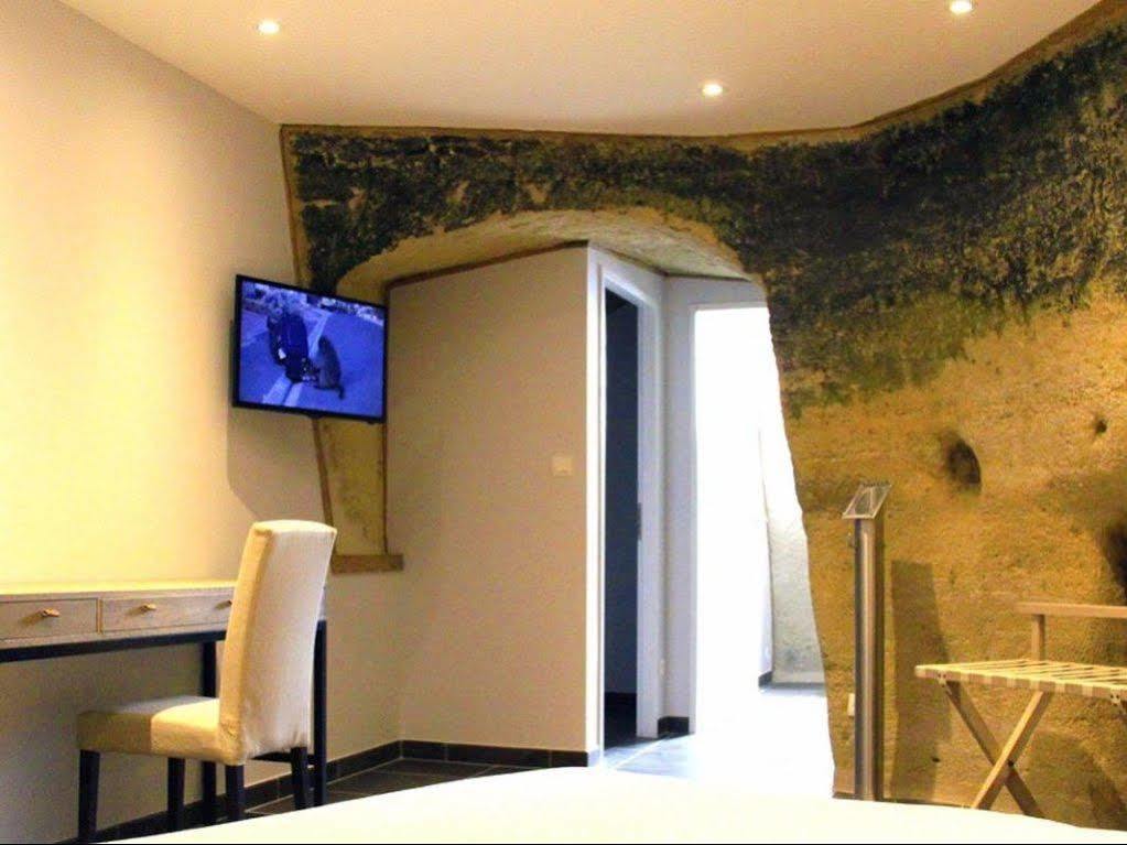 Rocaminori Hotel Louresse-Rochemenier 외부 사진